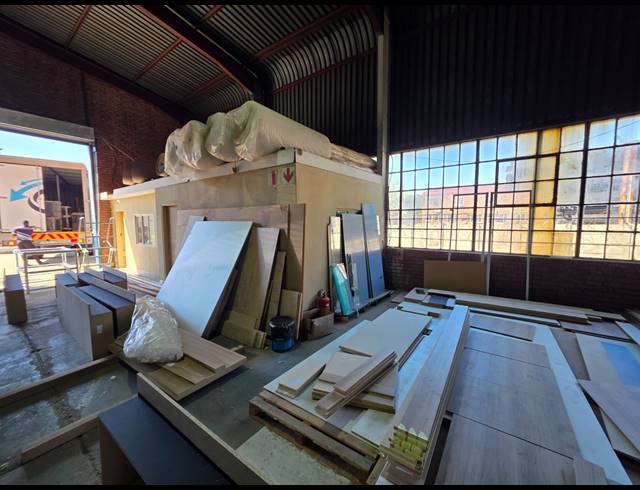 1,500M² WAREHOUSE TO LET IN ALRODE